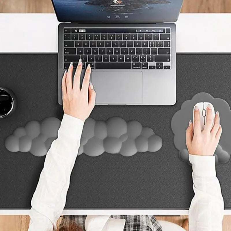 Mouse Pad, Antislip Surface, Ergonomic Design